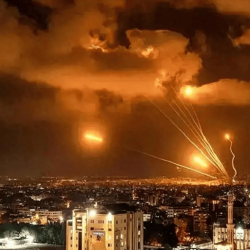 Middle East conflict erupts, Netanyahu declares’ action to last ‘, Iran F-14 on standby, gold skyrockets