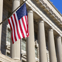 Federal Reserve hawks warn of inflation risks, gold under pressure but long-term support remains